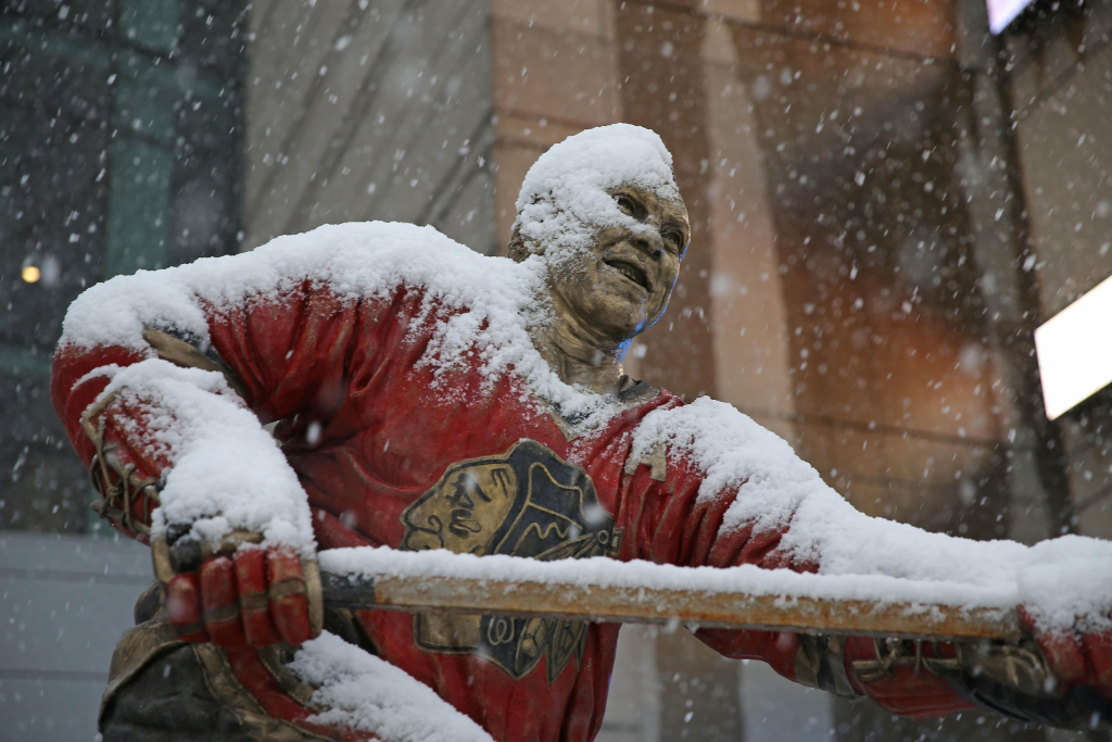 Chicago, Illinois, USA. The statue of Chicago Cubs Hall-of-Famer